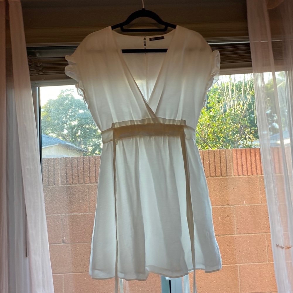 White Zara dress. Mini. Size large